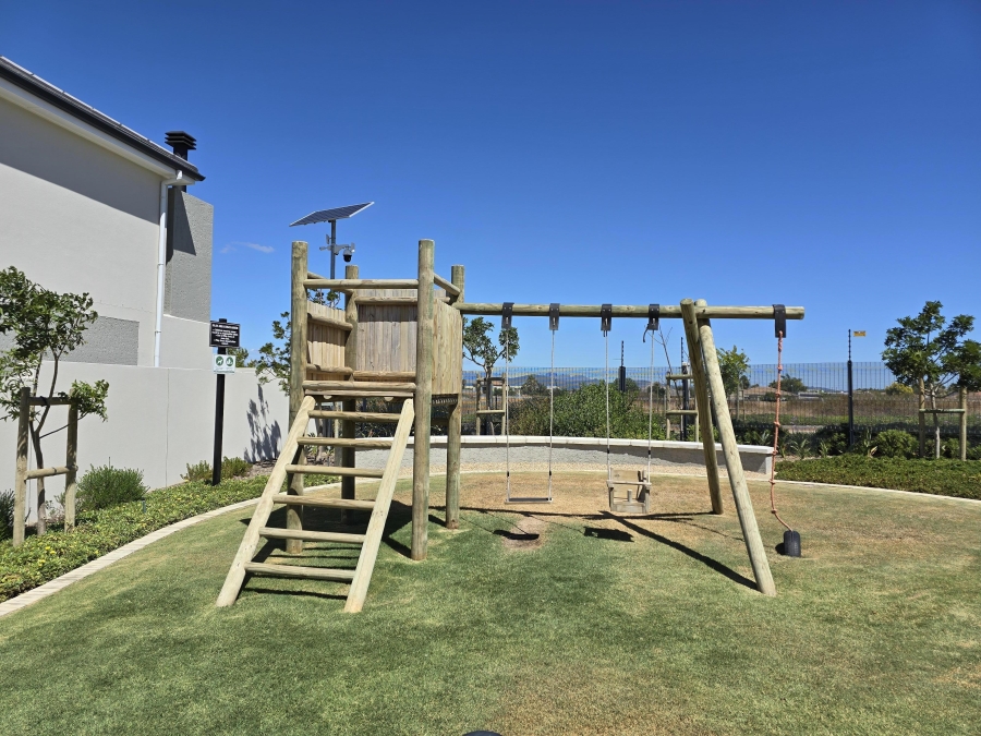 To Let 3 Bedroom Property for Rent in Groot Phesantekraal Estate Western Cape